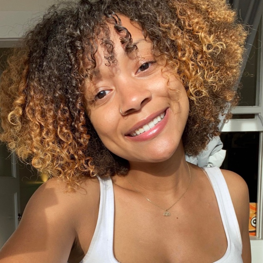 Meet your Posher, Crissy